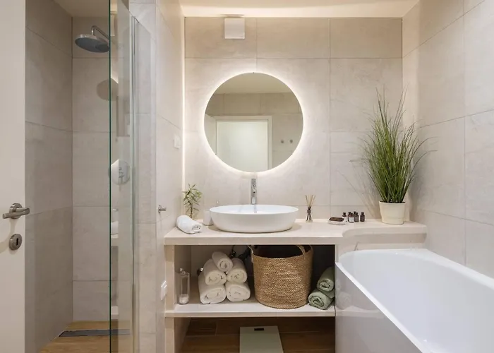 别墅 New Luxury Timeless With Private Pool, Free Parking, Seafront, For 6 Persons
