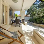 Villa New Luxury Timeless With Private Pool, Free Parking, Seafront, For 6 Persons Korcula Town