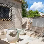 New Luxury Timeless With Private Pool, Free Parking, Seafront, For 6 Persons Villa *