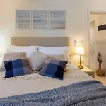 New Luxury Timeless With Private Pool, Free Parking, Seafront, For 6 Persons Villa *